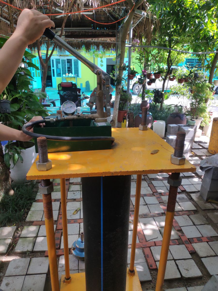 Một số hình ảnh thí nghiệm đo áp lực ống