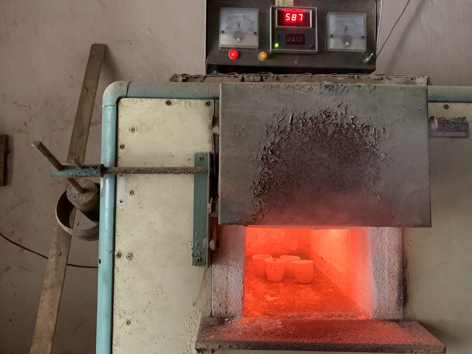 Một số hình ảnh thí nghiệm hóa